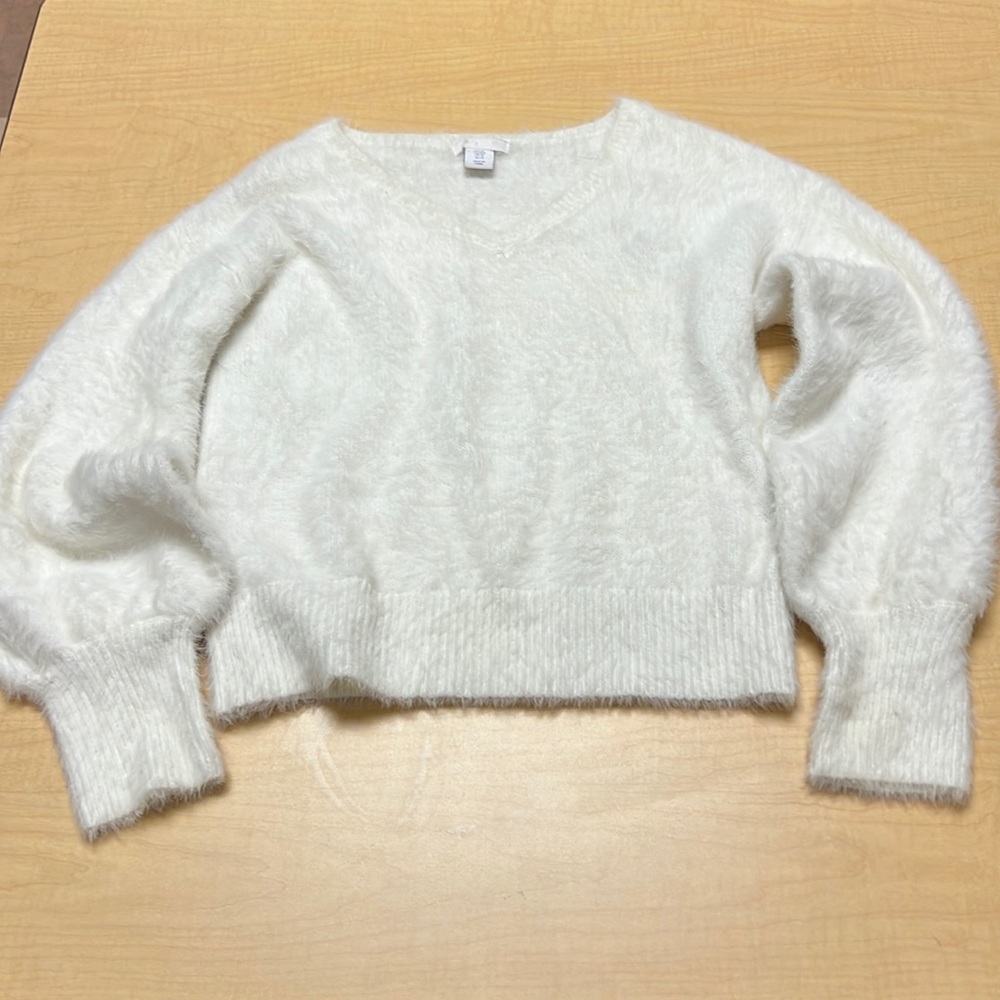 Pure US blouson sleeve sweater, size medium